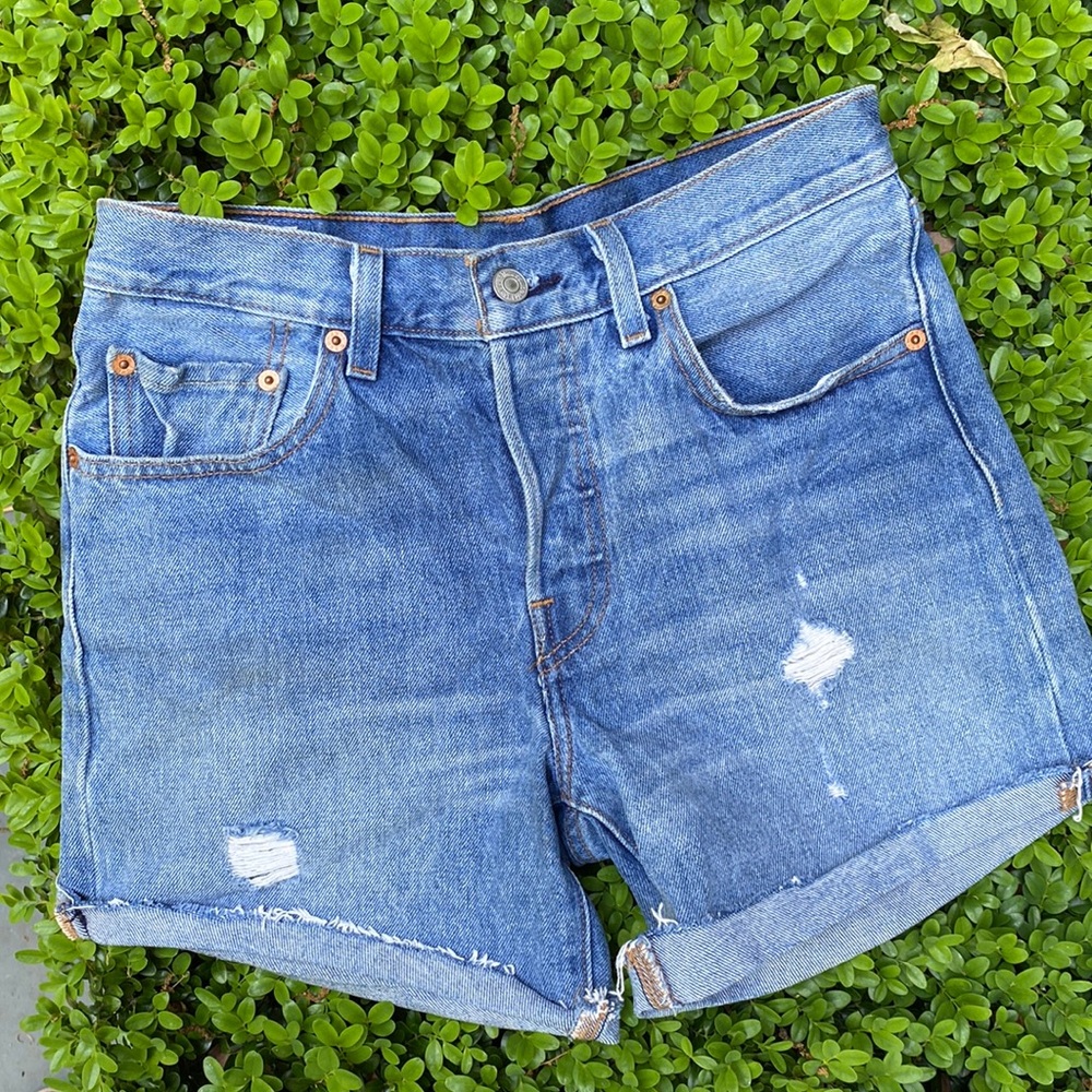 Levi’s 501 shorts